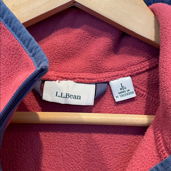 L.L. Bean Women’s Coral Quarter-Zip Fleece, NWOT, Size Large - Picture 3 of 5